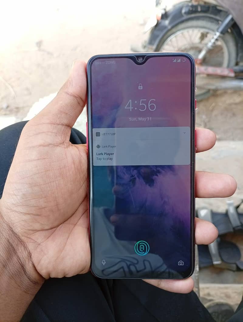 One Plus 7 5