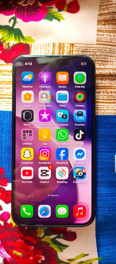 Apple iPhone 13