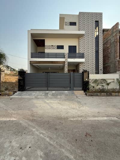 Modern Spacious House For Sale In Bani Gala, Islamabad Ready To Move