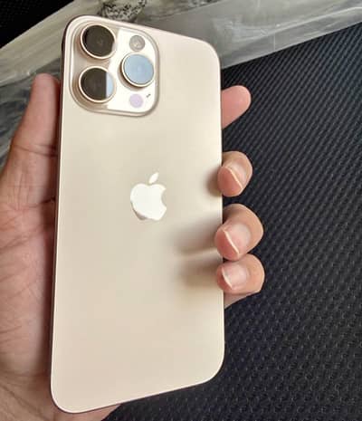 Apple iPhone 16 Pro Max