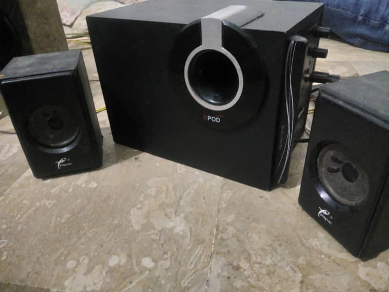 speakers 0