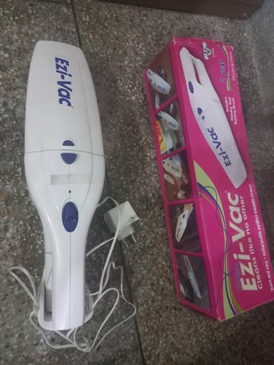 Handy Vaccum Cleaner