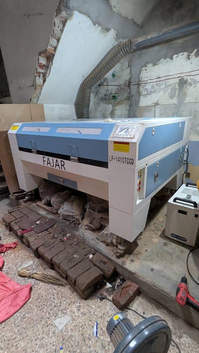 cnc co2 laser cutting machine 100wt