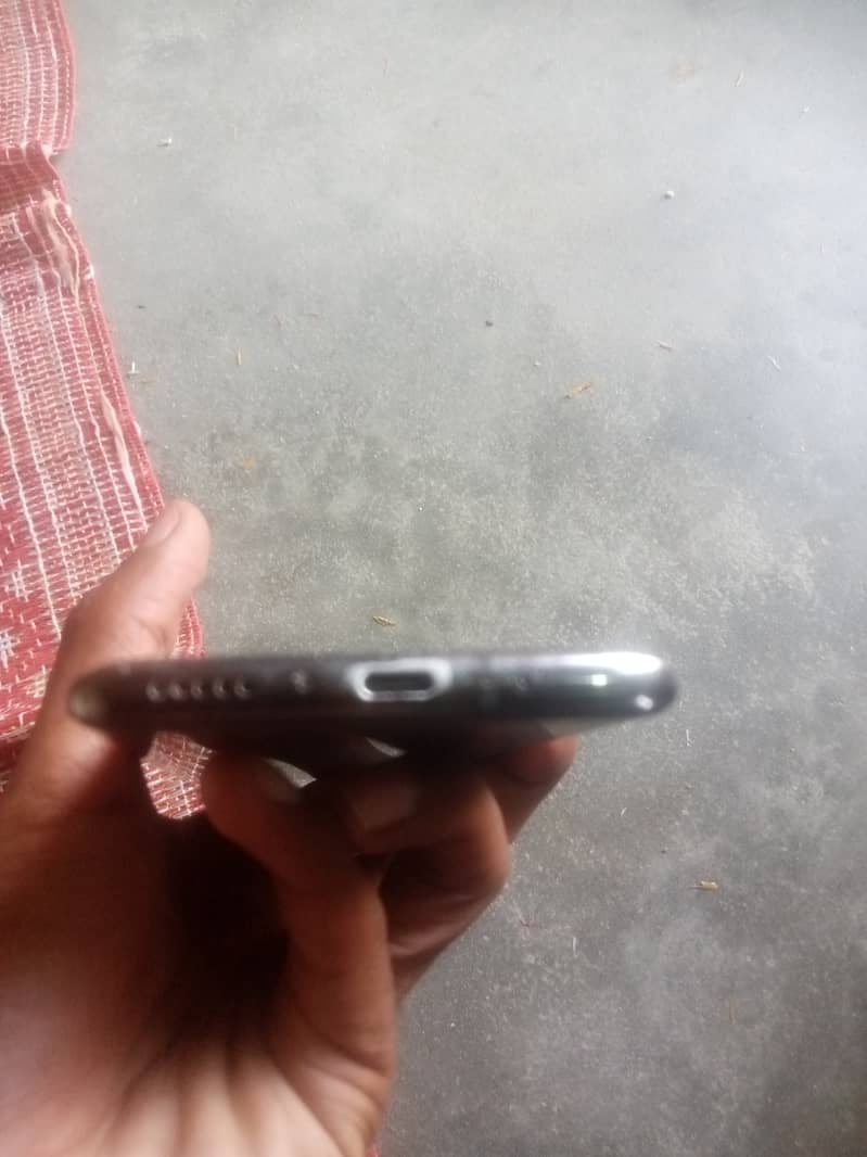 One Plus 7 Pro 3
