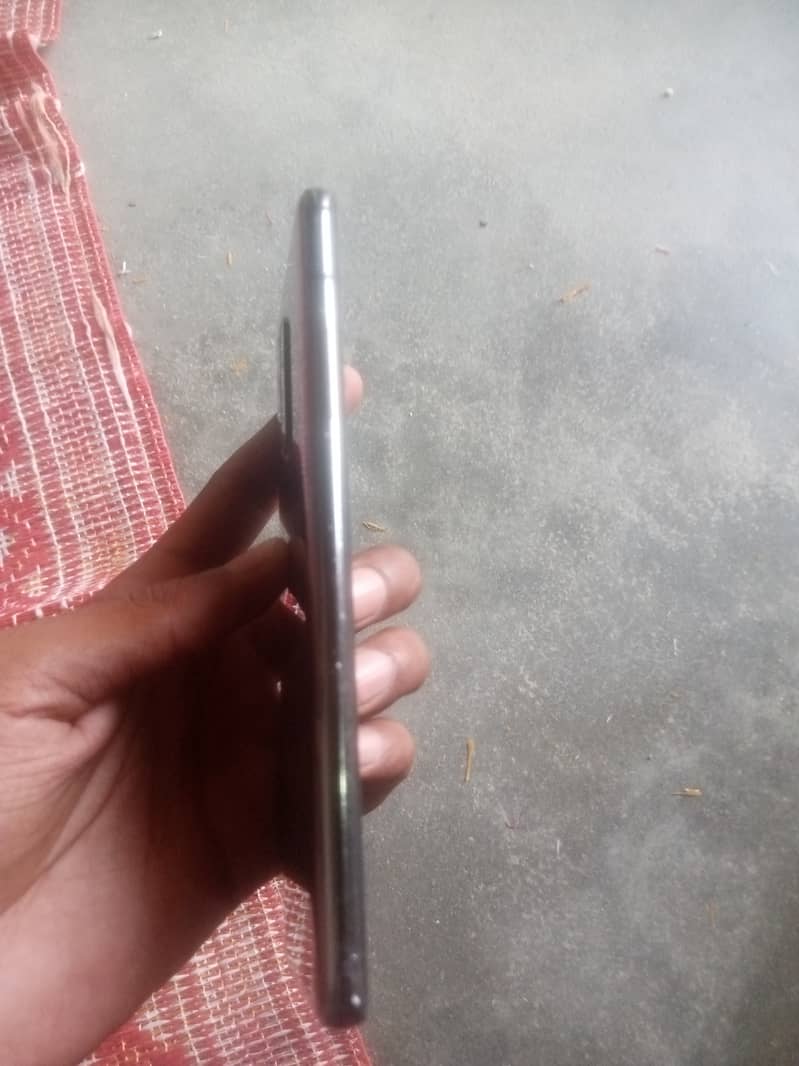 One Plus 7 Pro 4