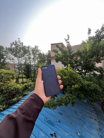 Apple iPhone 8