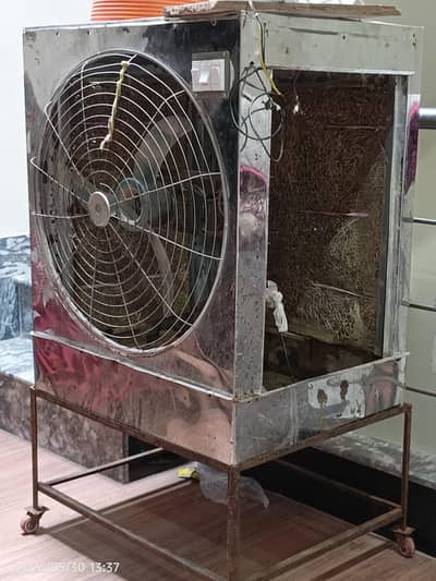preloved 10/10 air cooler few months used