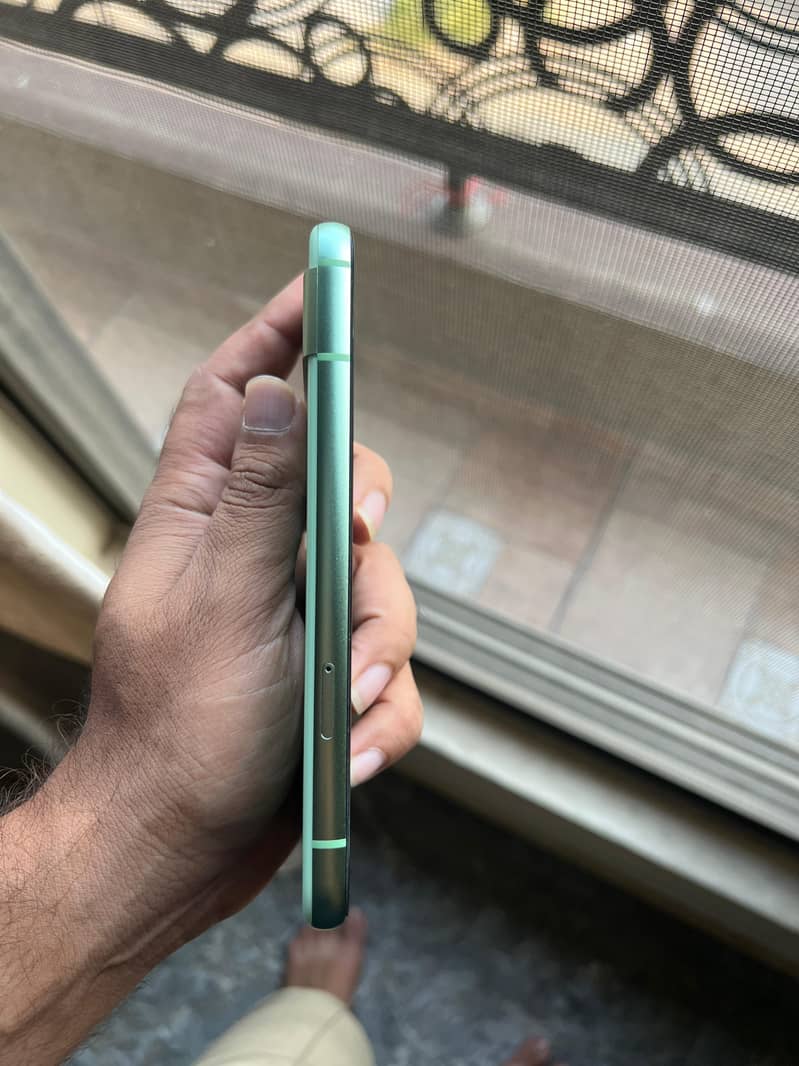 Google Pixel 8a 6