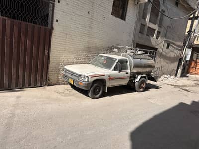 Toyota Hilux Milk tanker