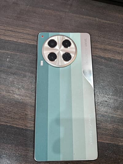 Tecno CAMON 30 Pro