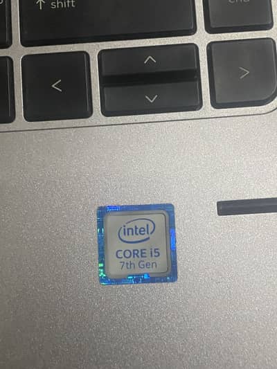 Hp elitebook core i5 7 generation 10/10 with original charger