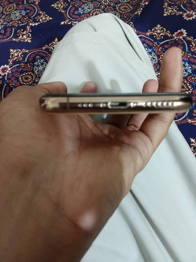 Apple iPhone 11 Pro