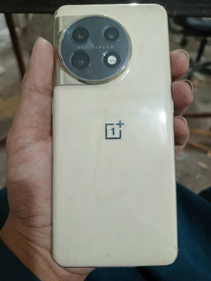 One Plus 11 0