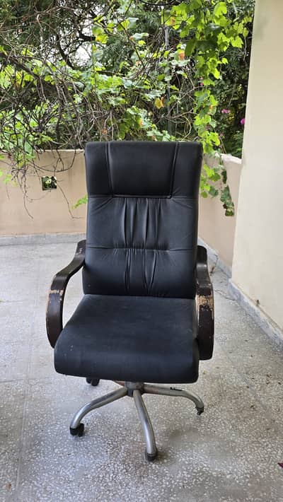 Leather office chair for studying or office work