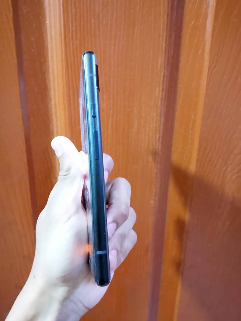 Google Pixel 6a 4