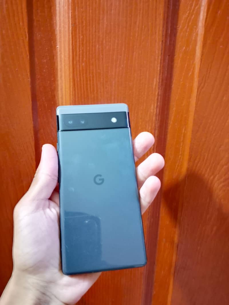Google Pixel 6a 5