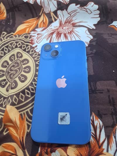 Apple iPhone 13