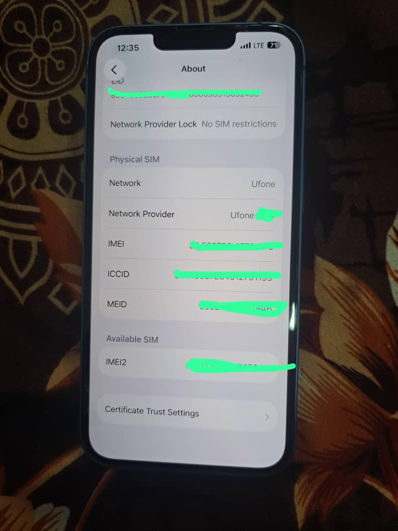 Apple iPhone 13 2