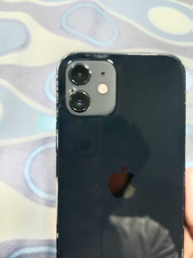 Apple iPhone 12 5
