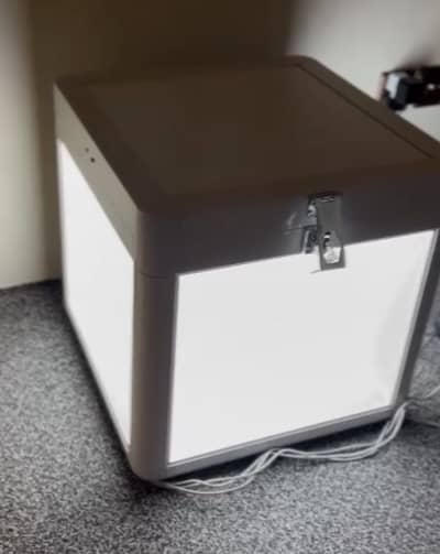 Premium LED Delivery Boxes with Lock (Brand New / Unused) for Sale