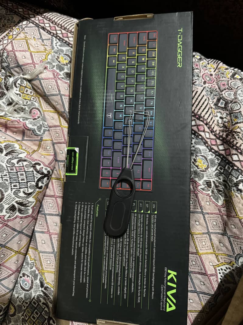T dagger 8