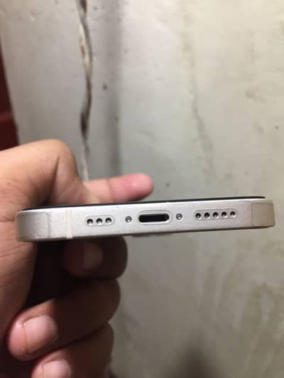 Apple iPhone 14