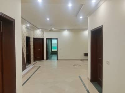 Park Facing 1 Kanal Upper Portion for Rent in Wapda Town All Utilities Available