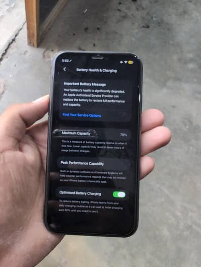 Apple iPhone 11 jv 10/9 76%battery health