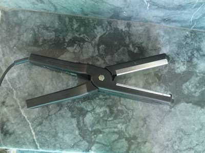 Italian Professional Hair Straightener