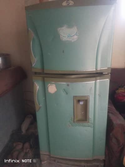 Fridge