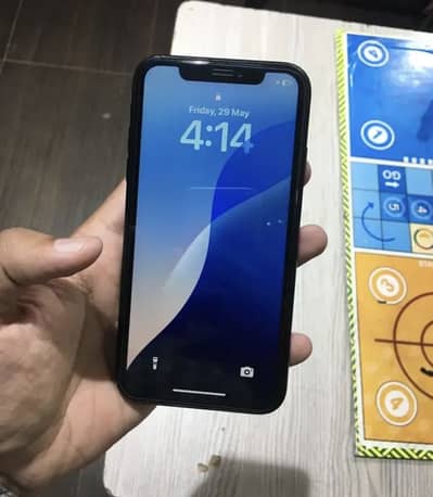 iPhone XR Non Pta  128gb storage
