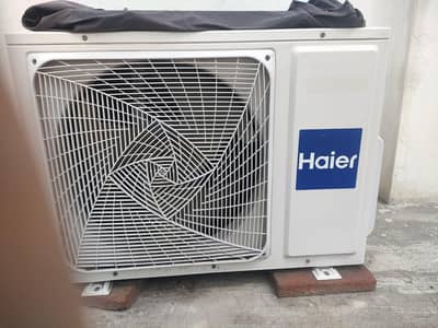 Haier 1.5 Ton Triple Inverter SC & Heater