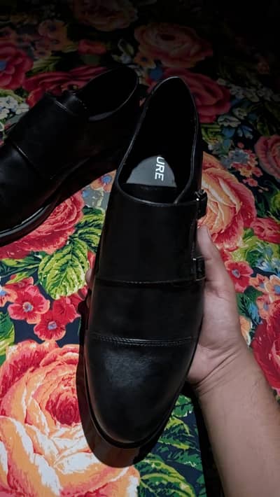 Ndure Monk Strap