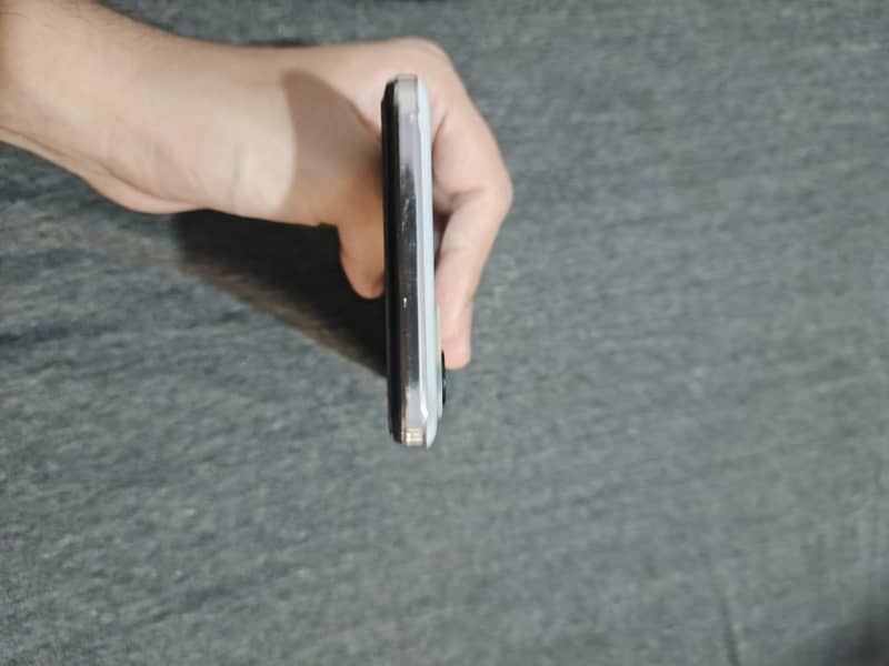 Tecno Camon 18P 3