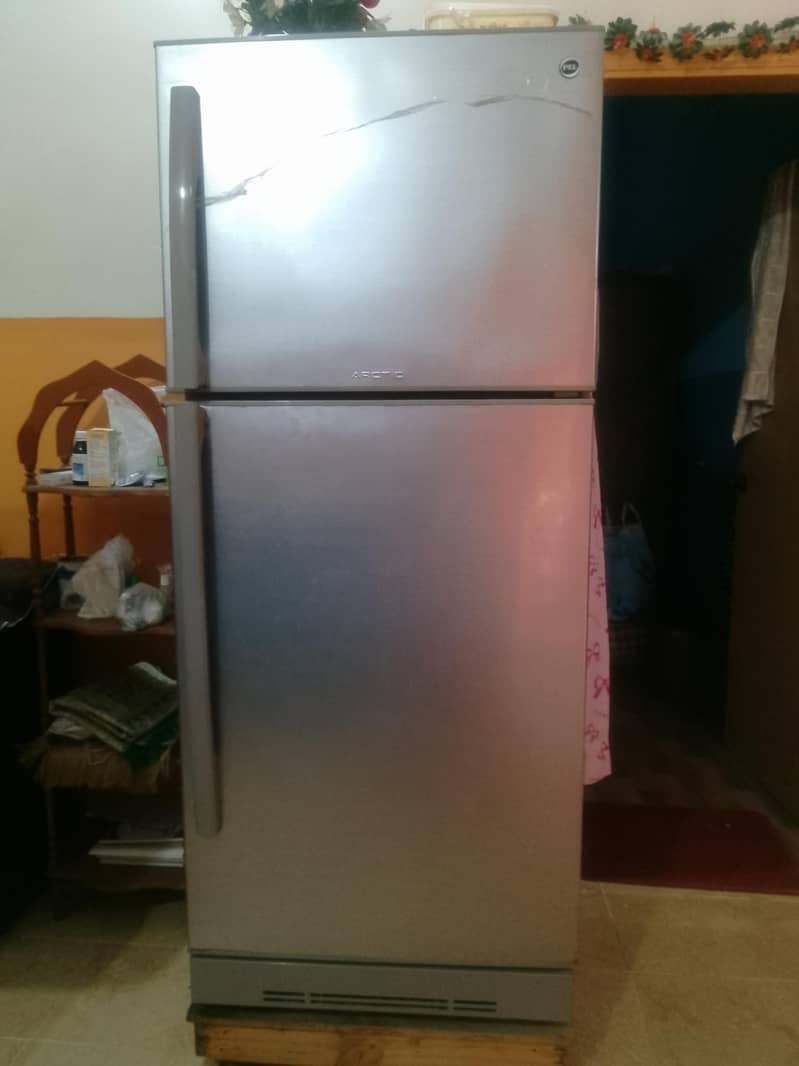 refrigerator 4