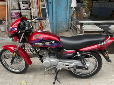 honda 125 deluxe