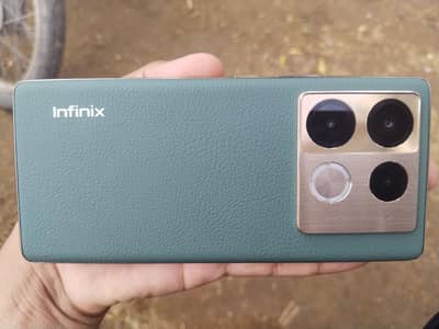 Infinix Note 40 Pro