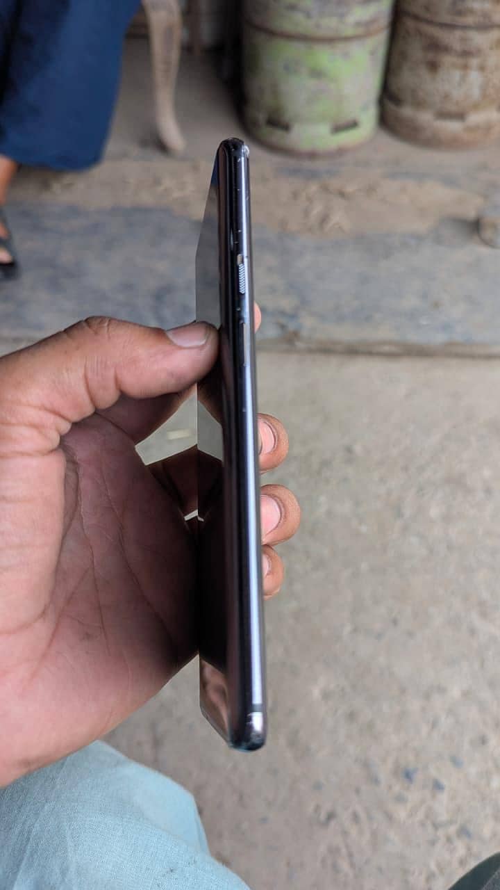 OnePlus 7pro 10/10 condition 2