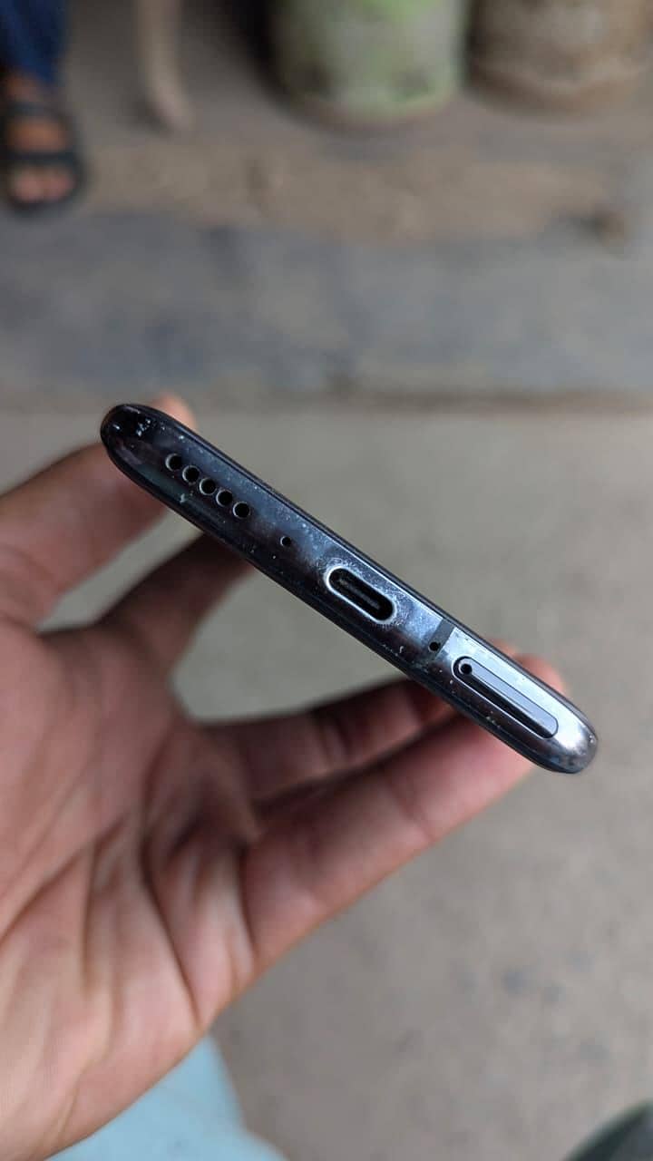 OnePlus 7pro 10/10 condition 3
