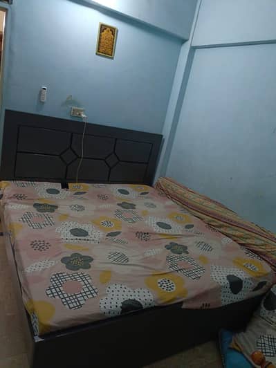 KING SIZE BED