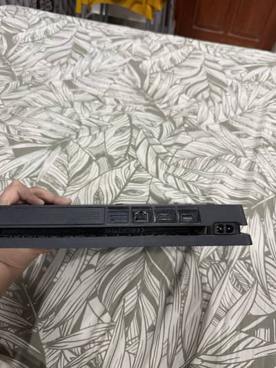 I am selling ps4