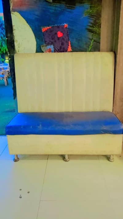 restaurant seating sofa