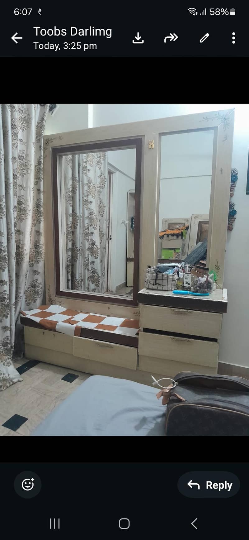 dressing table 0