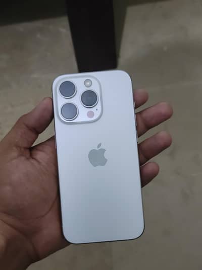 iPhone 15 Pro FU