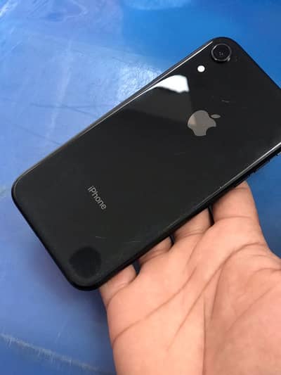 Apple iPhone XR