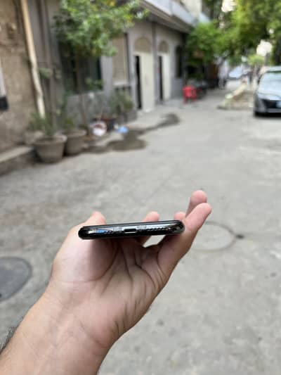 Apple iPhone XS