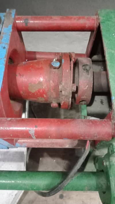 Oil Expeller