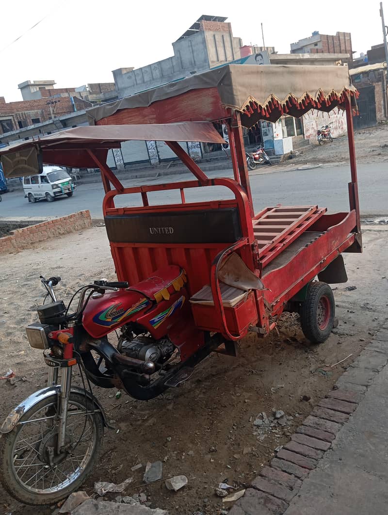 ہر طرح کی ڈالوں کی خرید و فروخت کی جاتی ہے 4