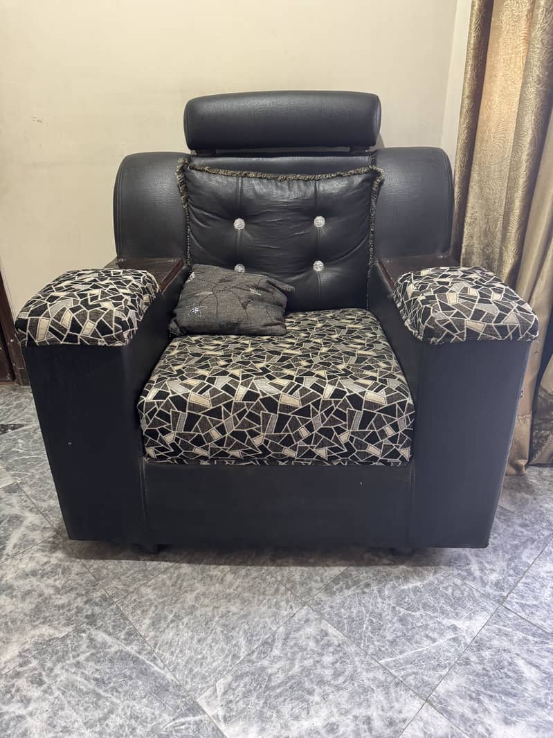 Sofa set 0