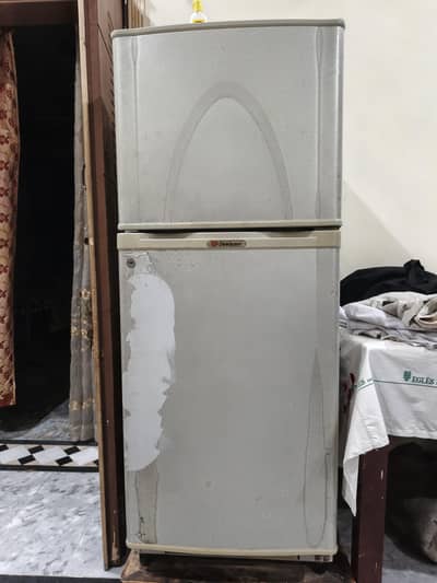 Dawlance fridge 100% working